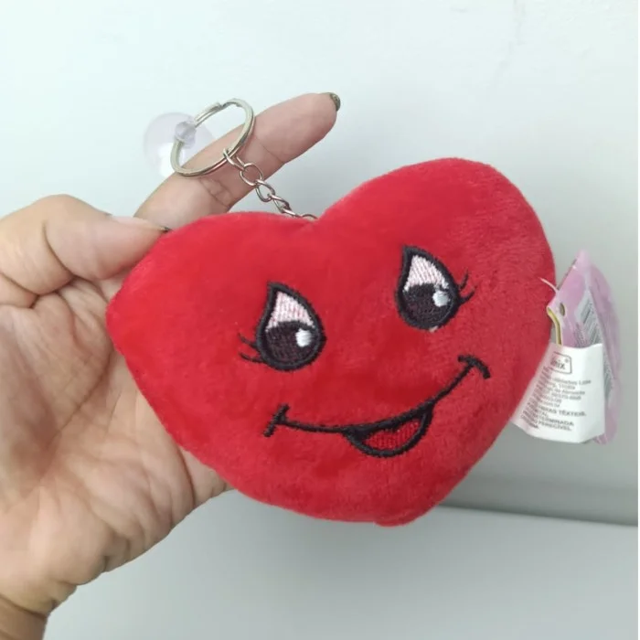 Chaveiro Coração de Pelúcia 12 cm (doze centímetros)
