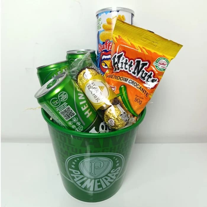 Balde de Cerveja Palmeiras com 3 Cervejas Heineken 269ml, Ferrero Rocher e Petiscos