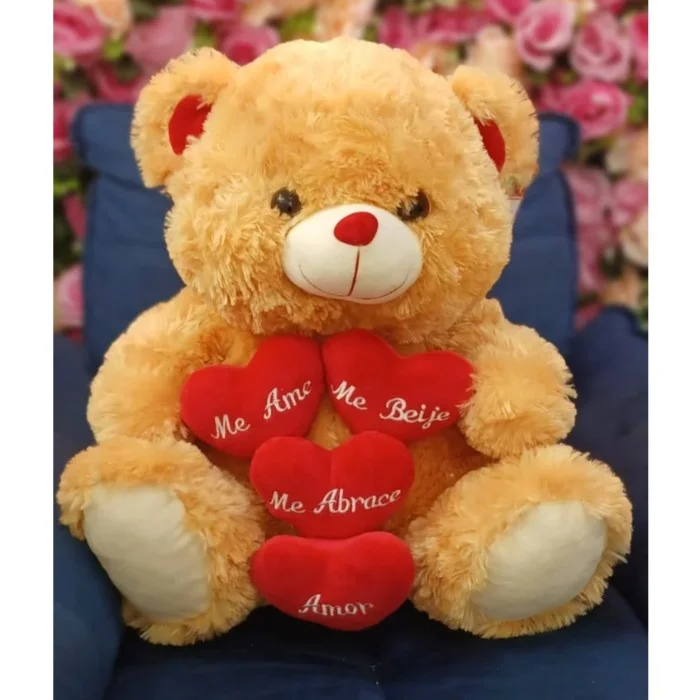 Urso Amarelo com Quatro Corações 50 cm de Pelúcia