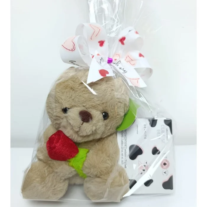 Kit Cosméticos com Pelúcia 20 cm (vinte centímetros) e Sabonete Cuide-se Bem Ao Leite 2 x 80 g (oitenta gramas)