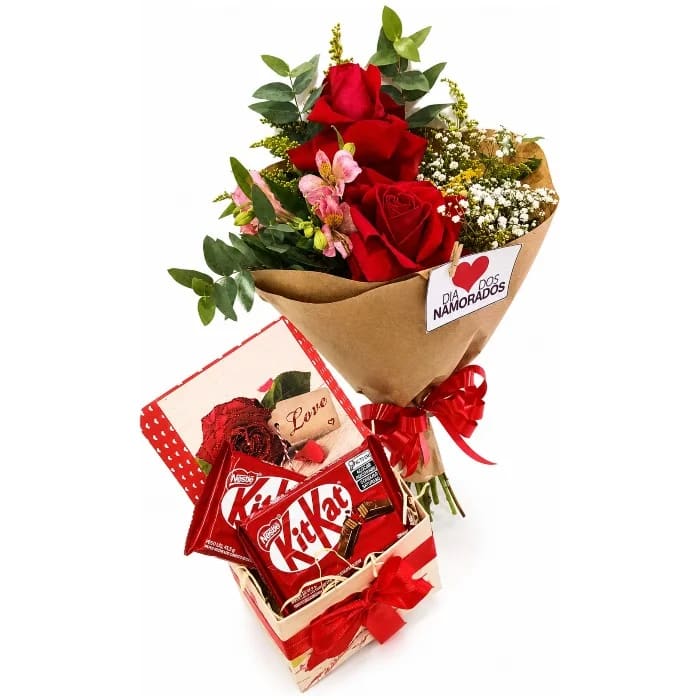 Buquê de 2 Rosas Vermelhas com Caixinha de Presente e 2 Chocolates Kit Kat 41,5g – Kit Mimo
